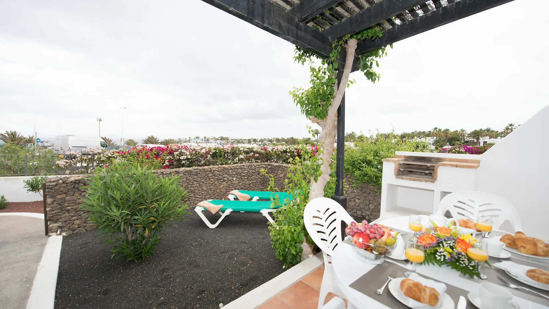 Ona Las Casitas Playa Blanca  4*, Playa Blanca (Lanzarote)
